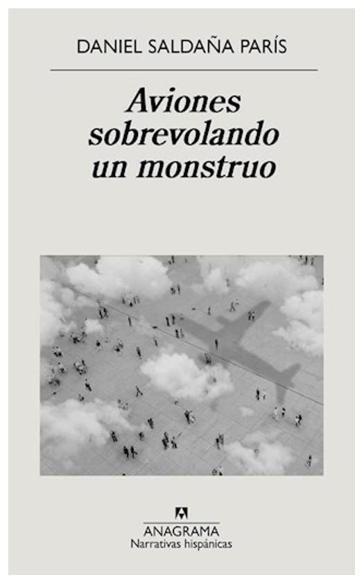 Aviones Sobrevolando Un Monstruo